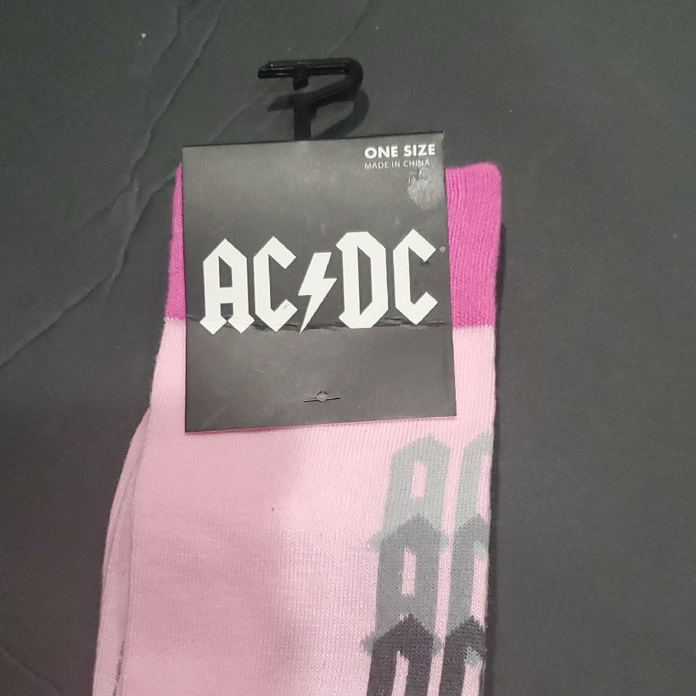 AC/DC pink‎ red and gray gradient ombre effect ac/dc monogram socks one size new